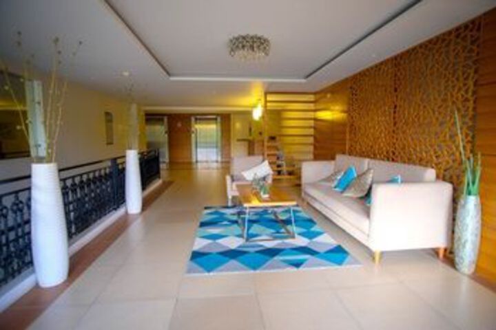 Hotel Interior 22 of 42