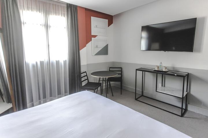 Room 17 of 42