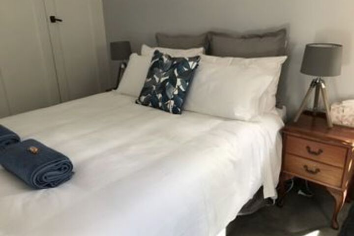 Room 27 of 66