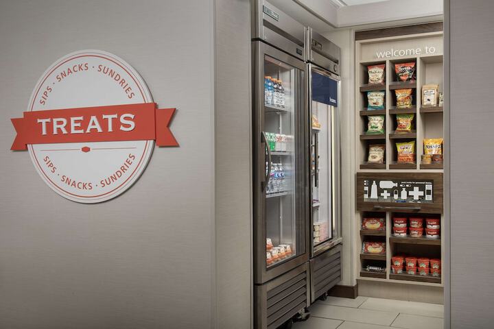 Snack bar