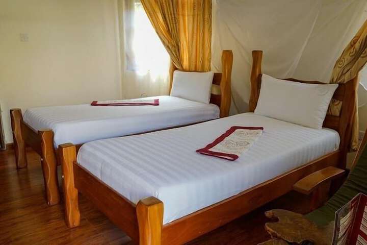 Room 5 of 39