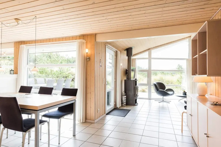 Terrace/Patio 6 of 17