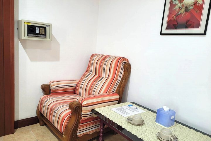Room 50 of 208