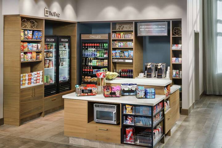 Snack bar