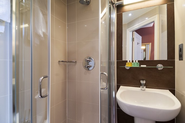 Bathroom Interior Photo