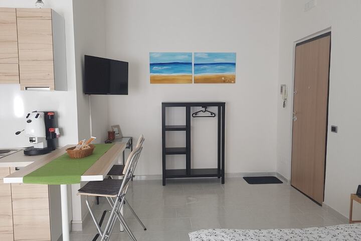 Room 15 of 18