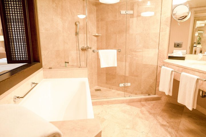 Room 49 of 112