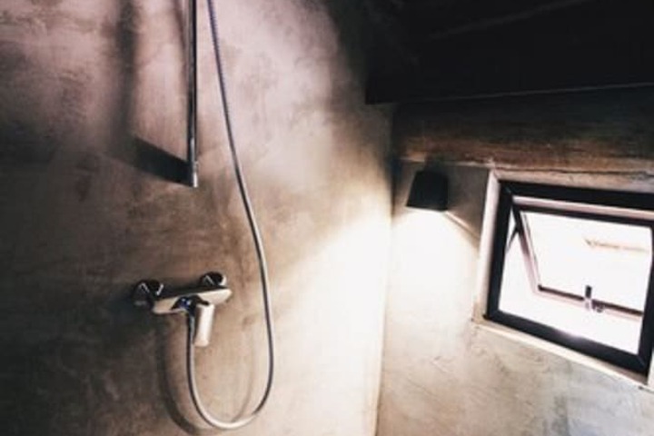 Room 20 of 38