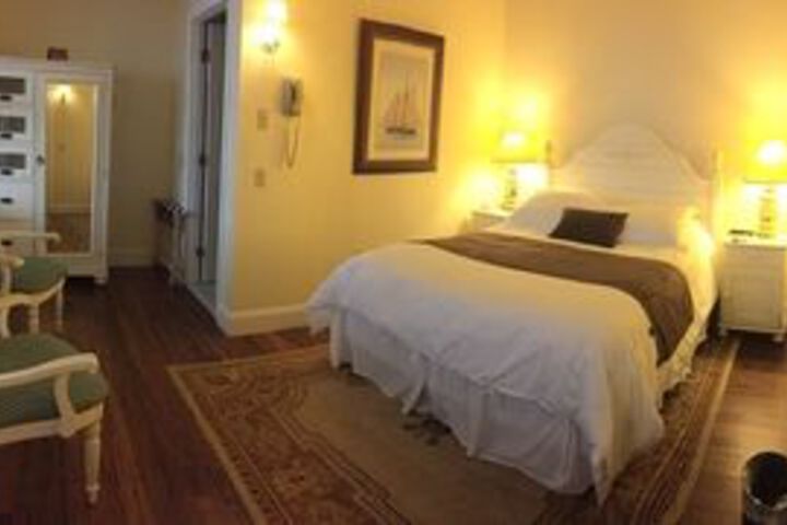 Room 28 of 51