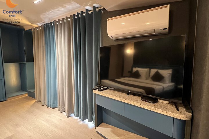 Room 17 of 58