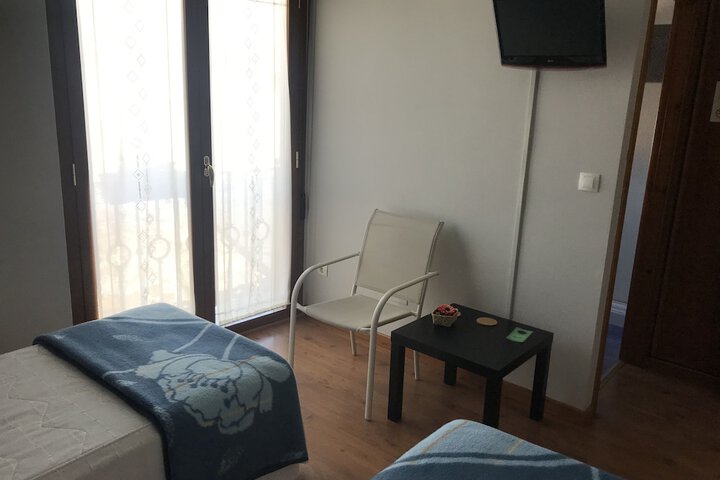 Room 19 of 29