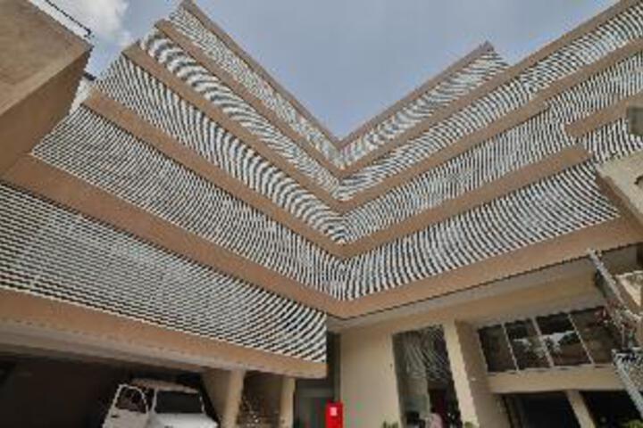 Capital O 44249 Hotel Kavery Mansingh Inn