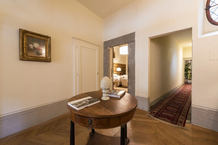 Room 3 of 11