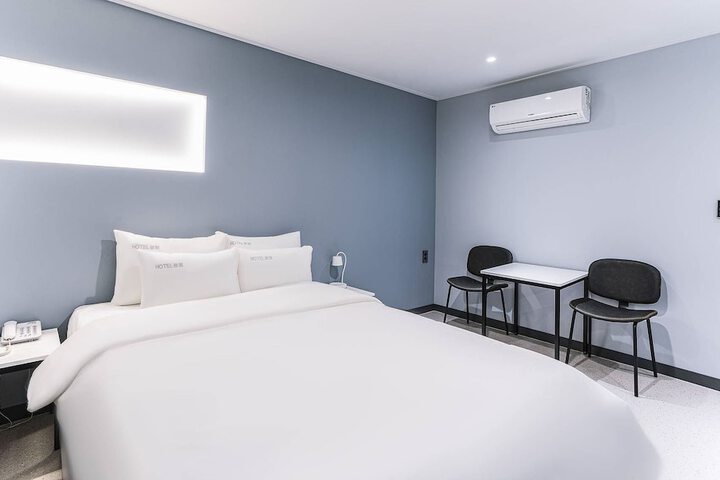 Room 25 of 78