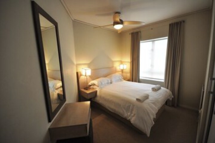 Room 14 of 19