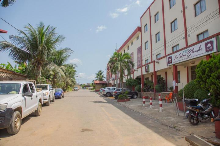 Hôtel La Rose Blanche Abidjan