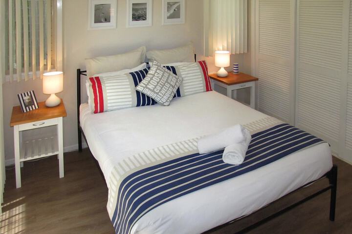 Room 2 of 247