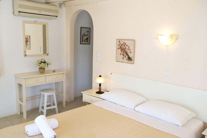 Room 10 of 92