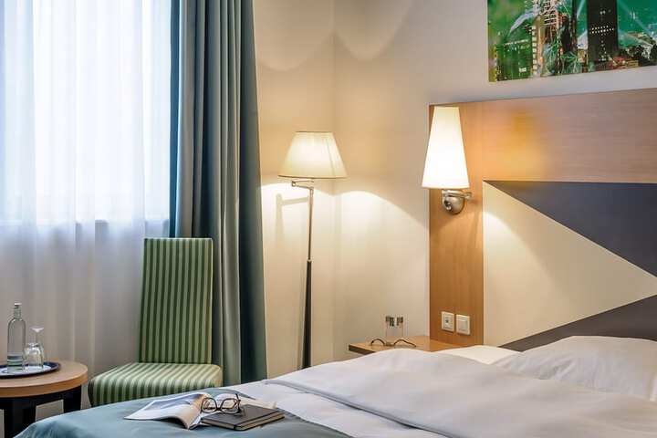 Room 7 of 23