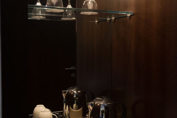 Room 46 of 95