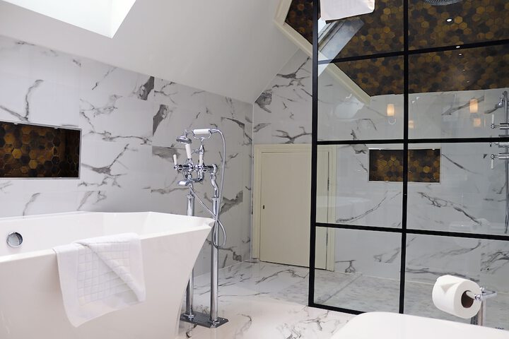 Bathroom Interior Photo
