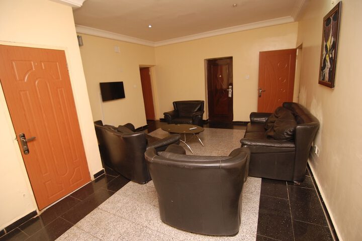 Room 18 of 44