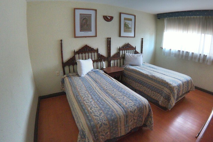 Room 6 of 47