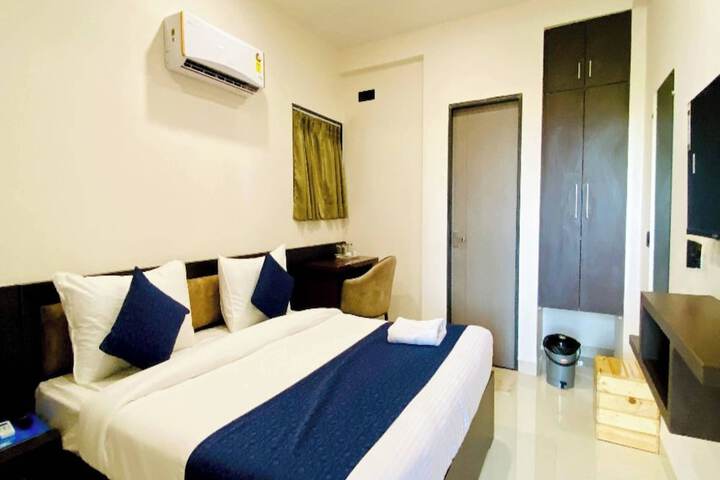 Room 21 of 36