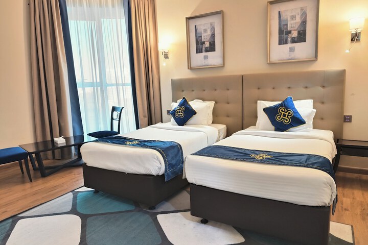 Room 5 of 48