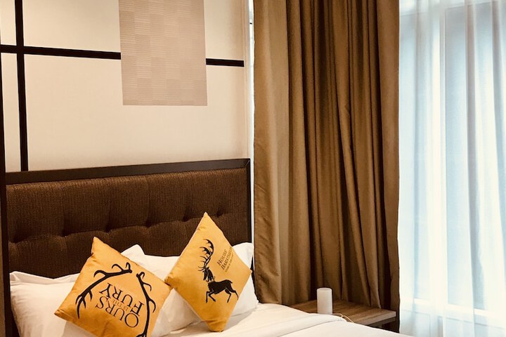 Room 13 of 54
