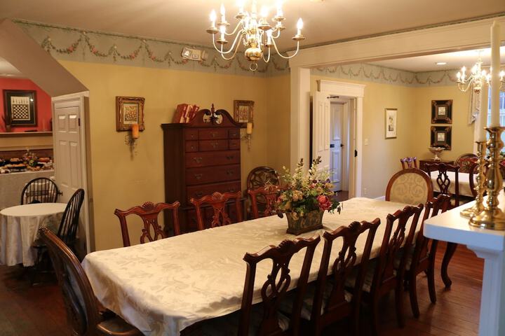 Banquet hall