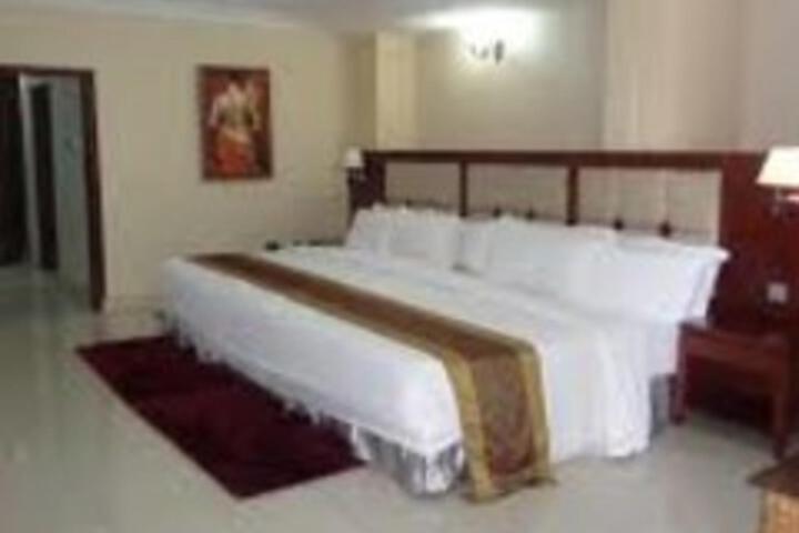 Room 20 of 24