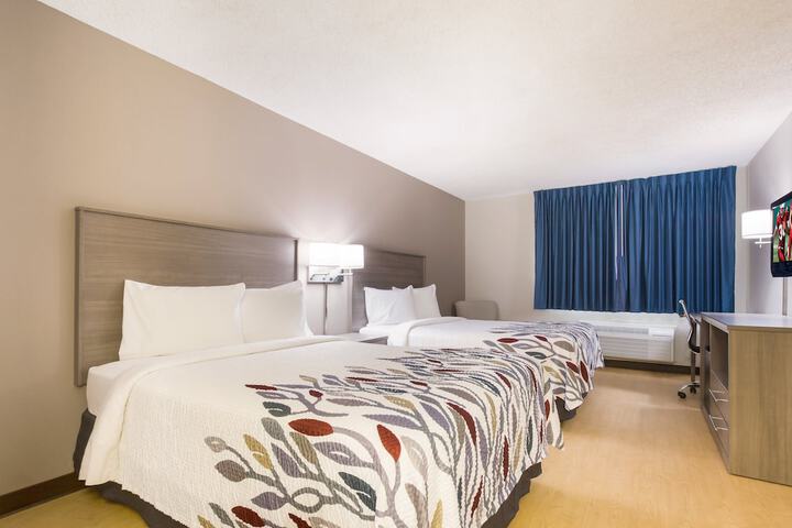 Deluxe 2 Double Beds (3 of 6)