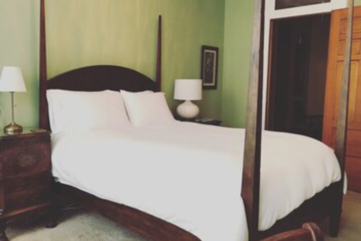 Room 23 of 25