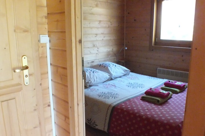 Room 14 of 74