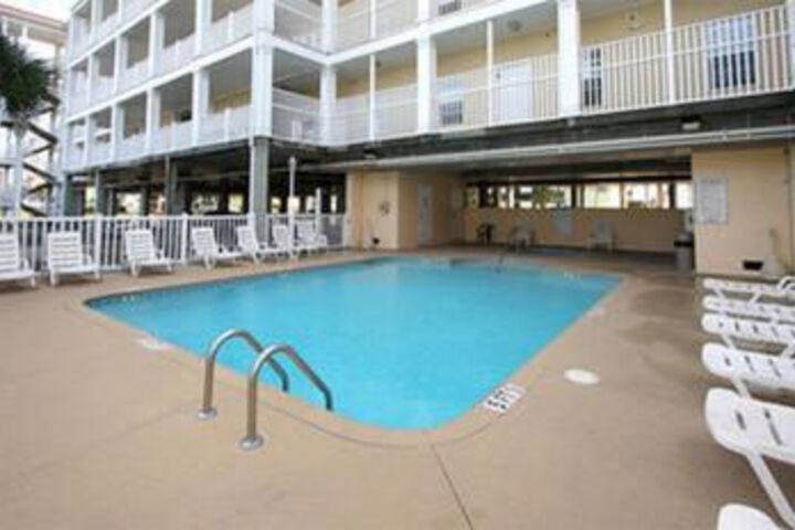 Pool 19 of 20