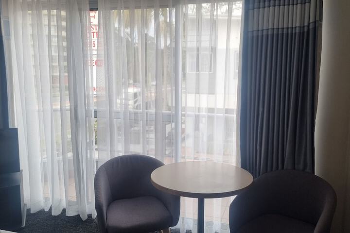 Room 3 of 46