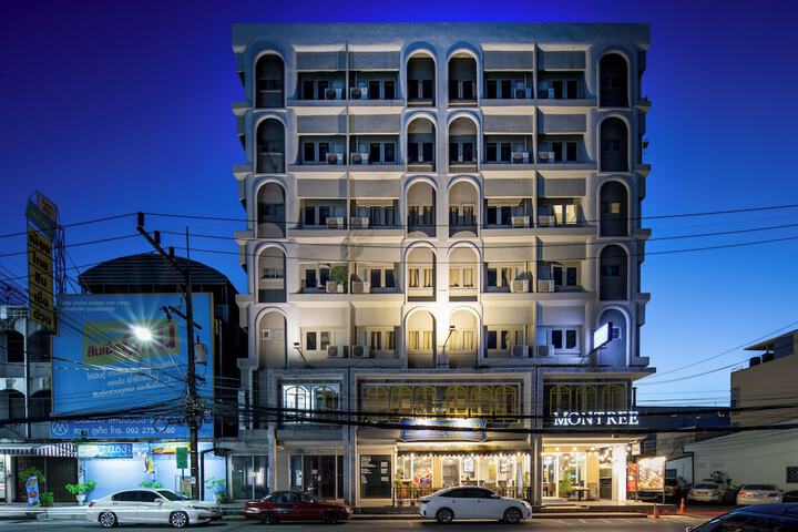 Hotel 132 of 133