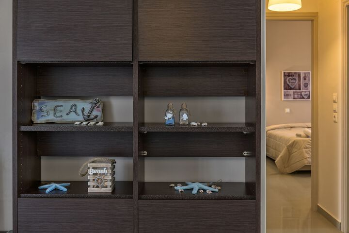 Room 9 of 53