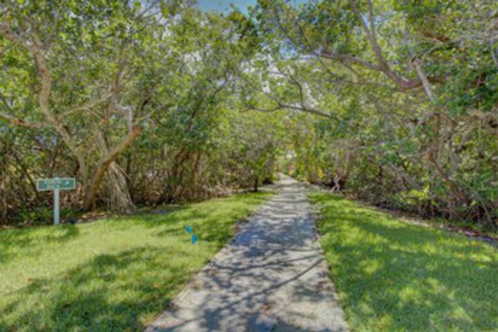 Property Grounds 198 of 225