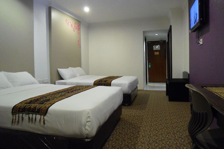 Room 18 of 42