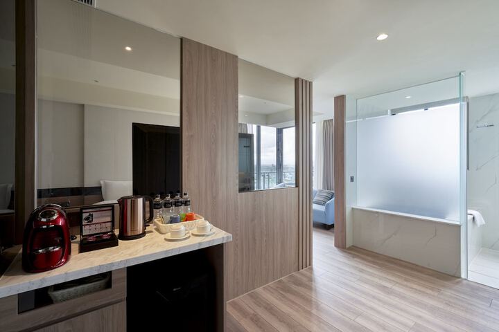 Room 49 of 75