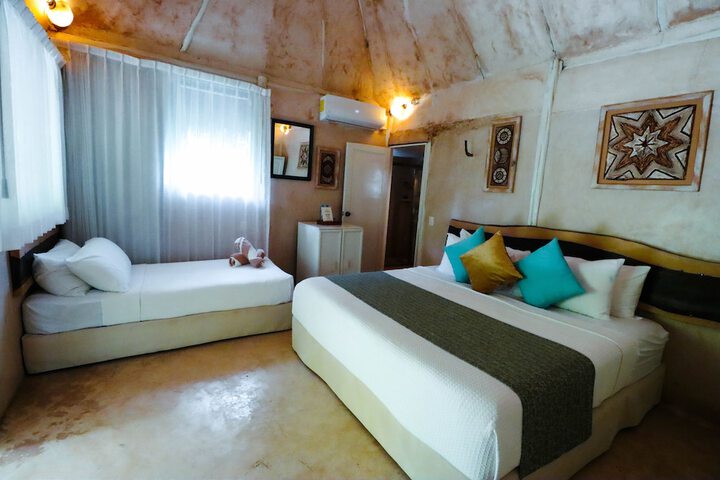 Room 28 of 171