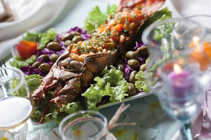 Dining 58 of 79