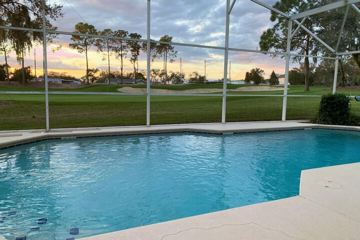 Pool 15 of 33