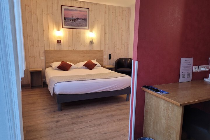 Room 18 of 54