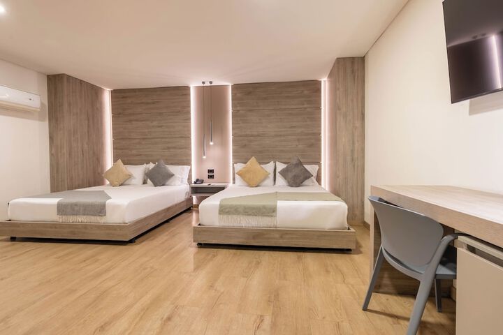 Room 35 of 137