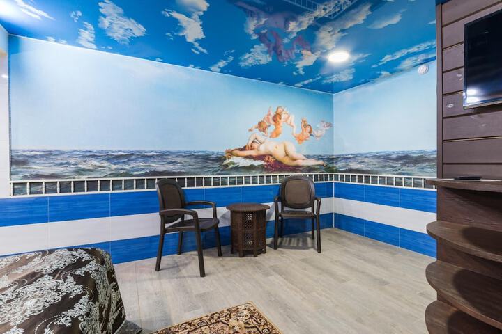 Room 20 of 68