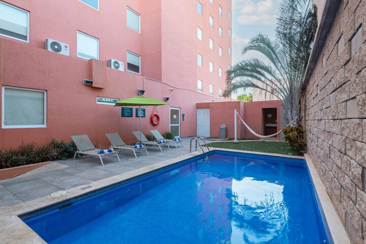 Exterior of City Express Junior by Marriott Merida Altabrisa