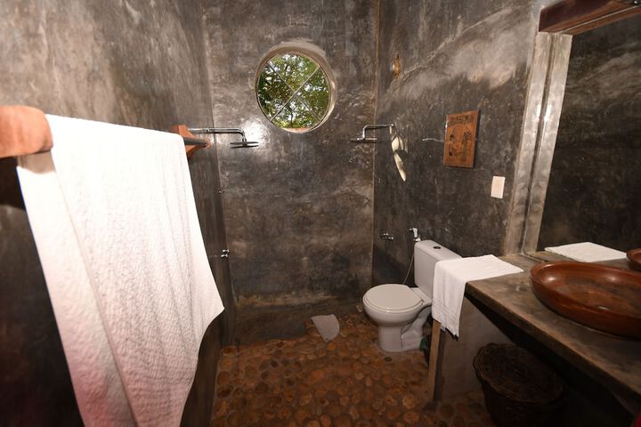 Room 58 of 107